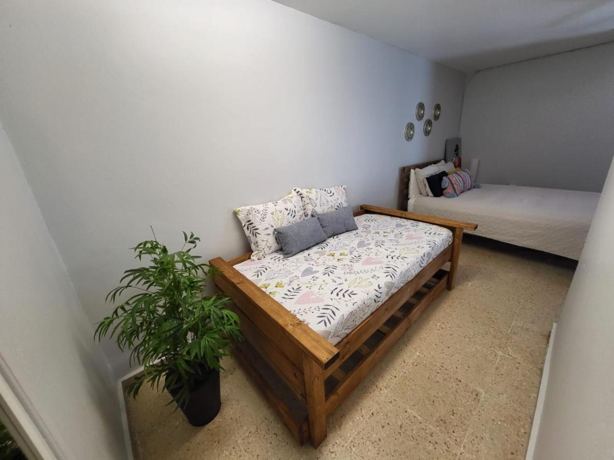 Bee Inn Puerto Rico Charming Urban Apartment In Сан Хуан Екстериор снимка