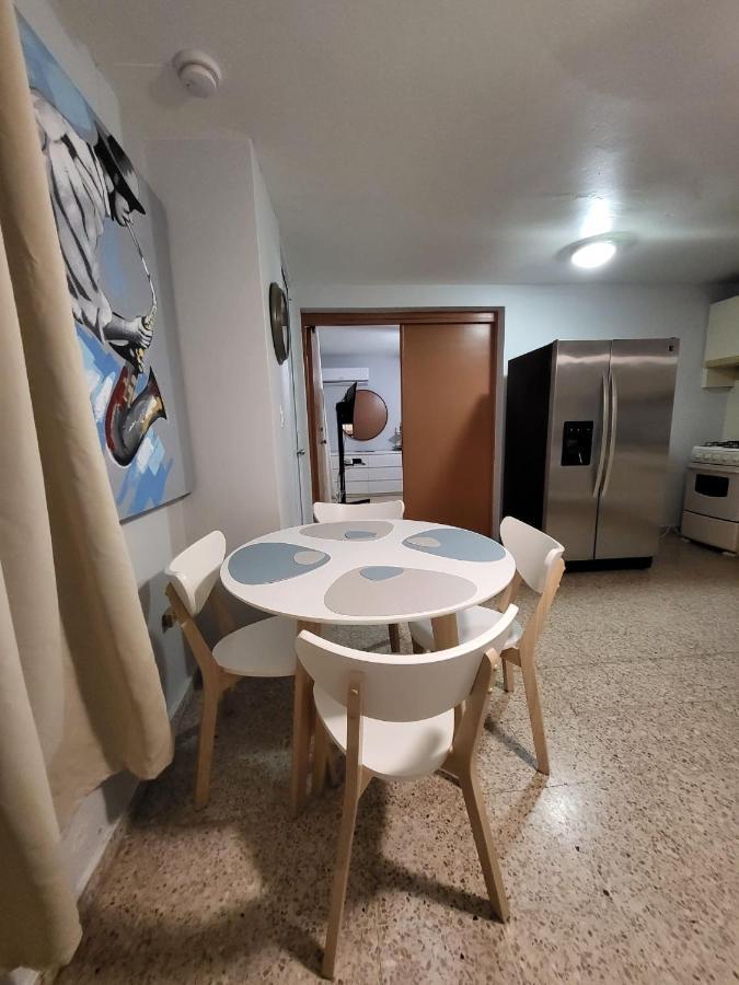 Bee Inn Puerto Rico Charming Urban Apartment In Сан Хуан Екстериор снимка